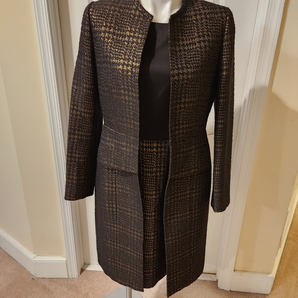 Anne Klein Dresses & Skirts - Anne Klein suit dress and coat gold and black, size 8